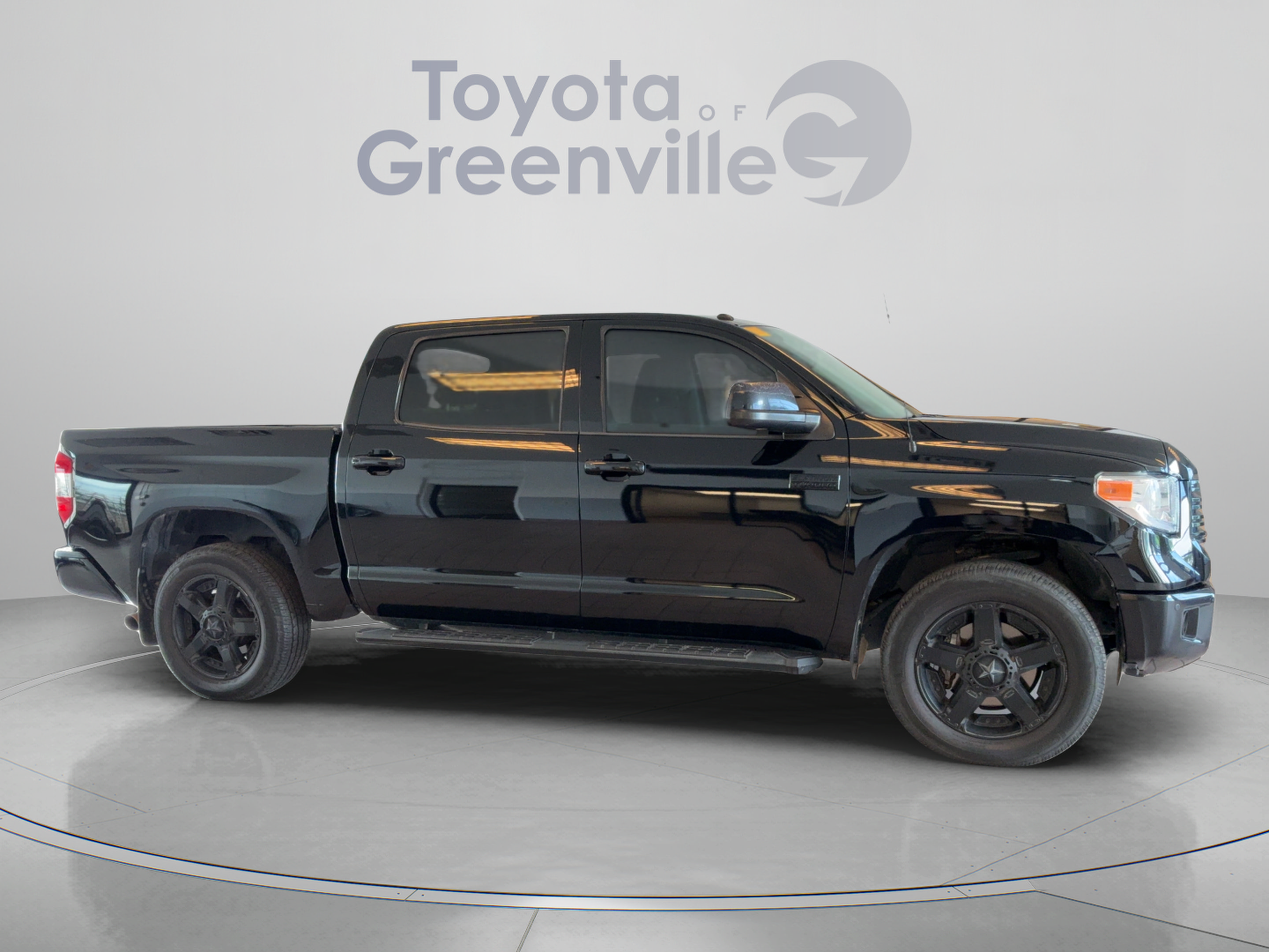 Used 2017 Toyota Tundra Platinum AWD/4WD image 7