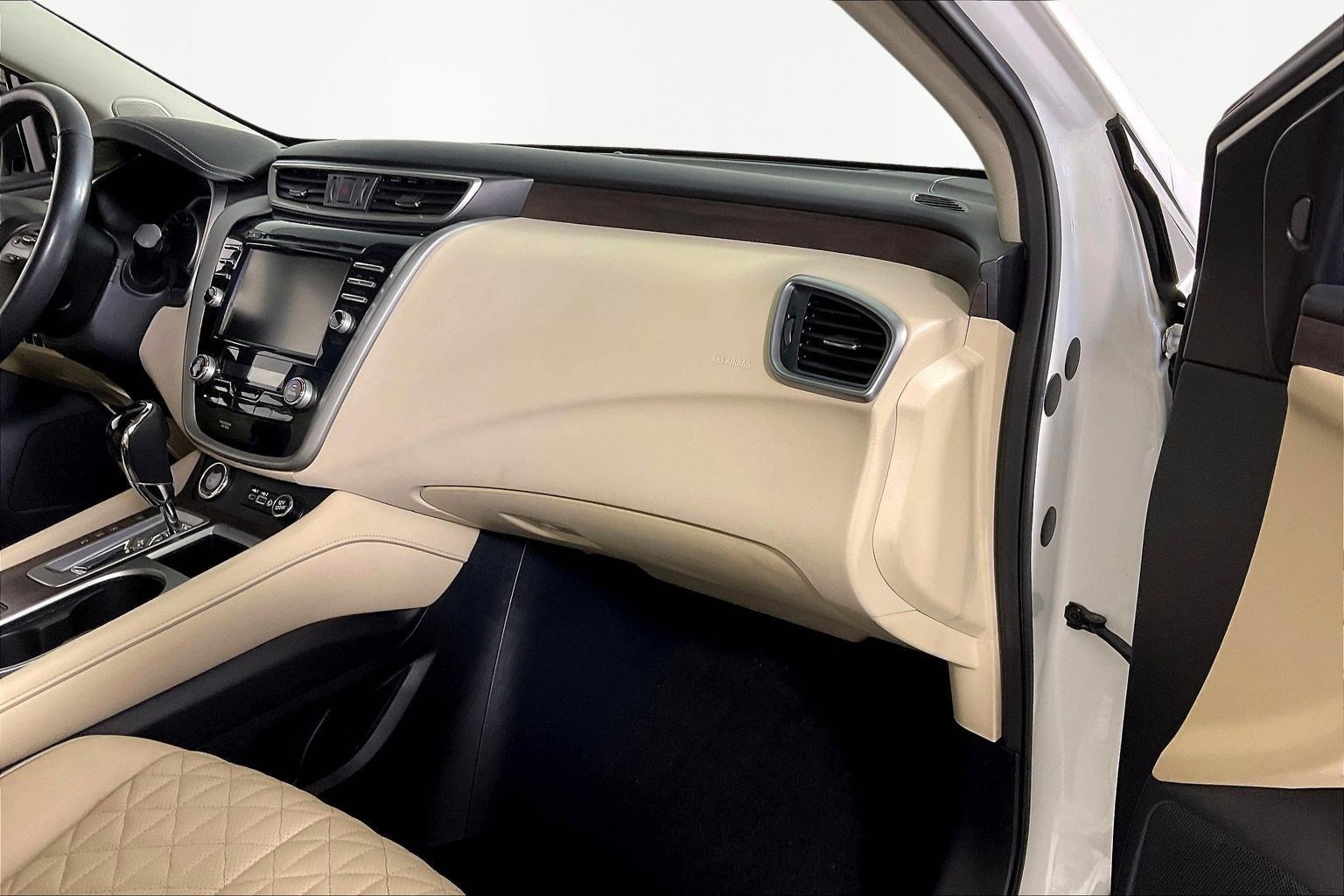 Certified 2020 Nissan Murano Platinum w/ Cargo Package image 26