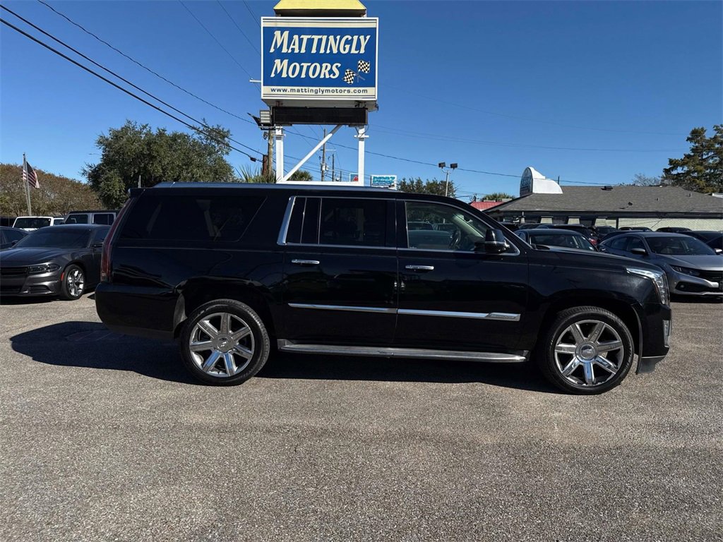 Used 2015 Cadillac Escalade ESV Premium image 8