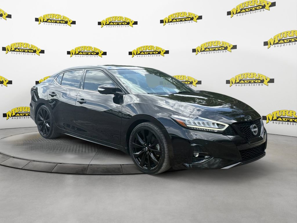 Used 2023 Nissan Maxima SR w/ Sport Mat Group FWD image 7