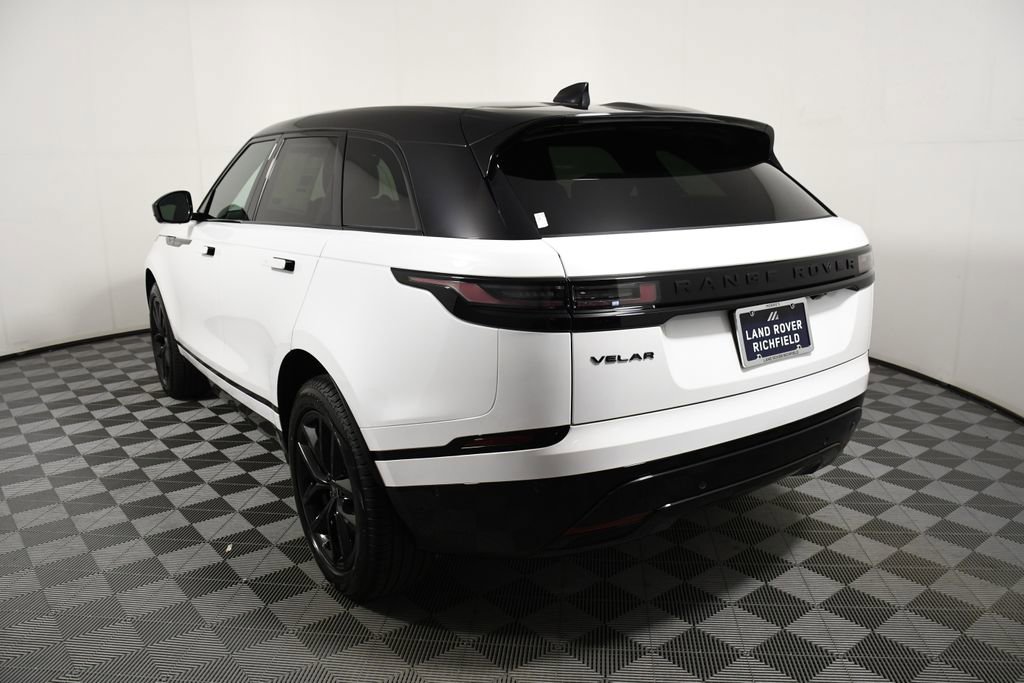 Certified 2026 Land Rover Range Rover Velar Dynamic SE AWD/4WD image 4
