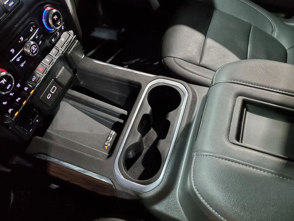 Used 2022 GMC Sierra 1500 SLT image 35