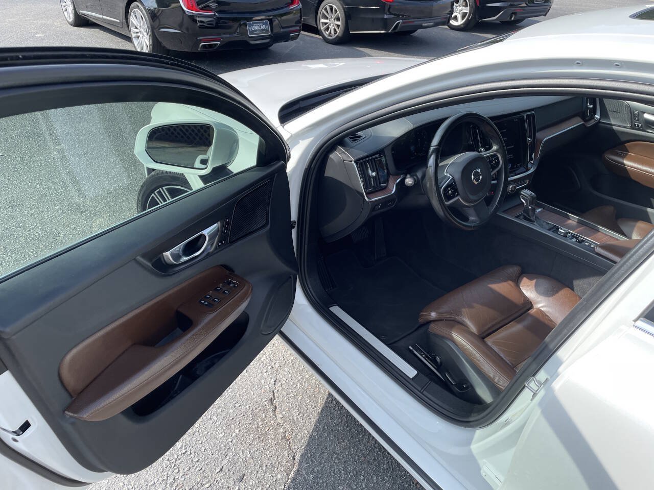 Used 2021 Volvo S60 T5 Inscription AWD/4WD image 11