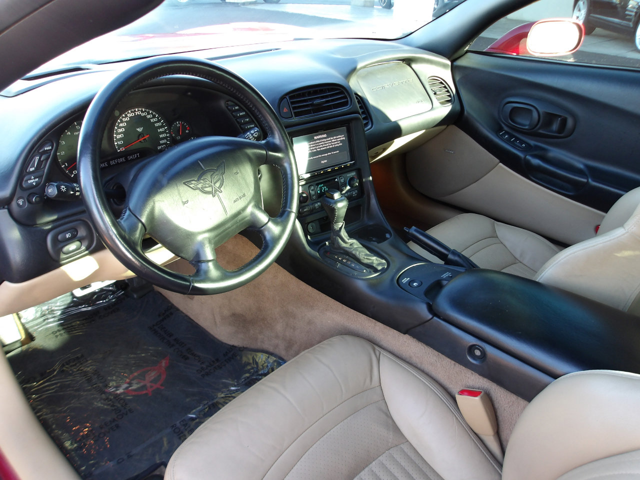 Used 2002 Chevrolet Corvette 2dr Cpe w/ Preferred Equipment Group2 image 9