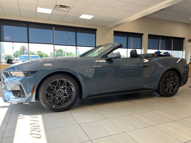 New 2026 Ford Mustang GT Premium w/ GT Performance Package RWD image 2