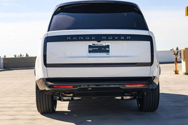 New 2025 Land Rover Range Rover SE image 5