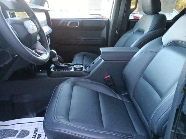 New 2025 Ford Bronco Badlands w/ Sasquatch Package image 14