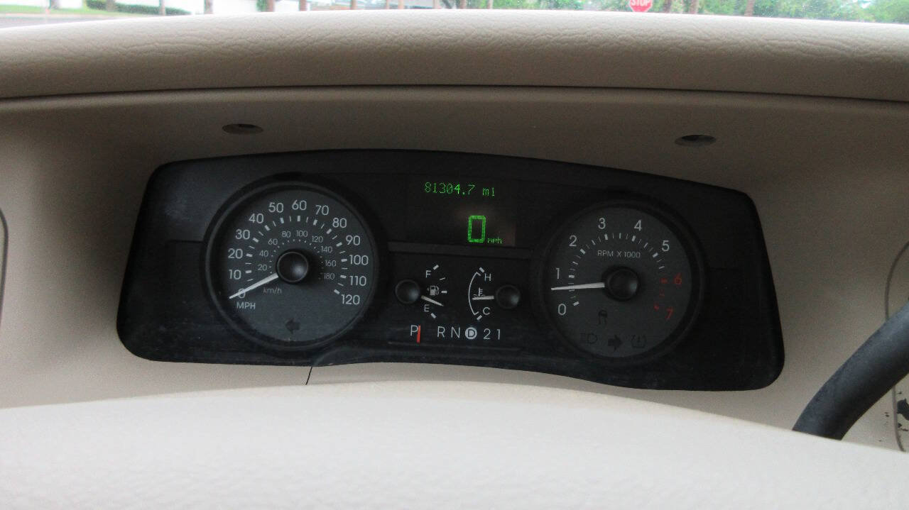 Used 2006 Mercury Grand Marquis LS RWD image 30