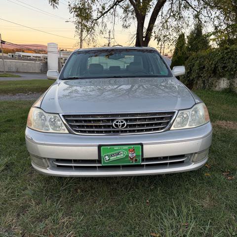 Used 2003 Toyota Avalon XLS image 2