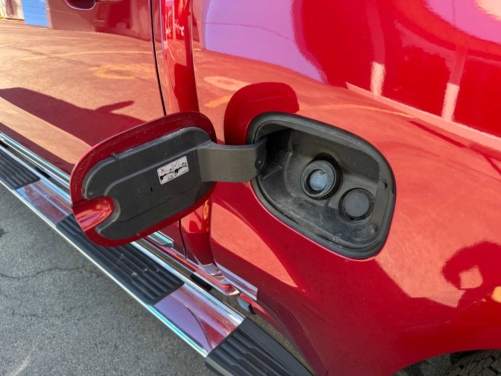 Used 2023 Chevrolet Silverado 1500 High Country w/ Technology Package image 30