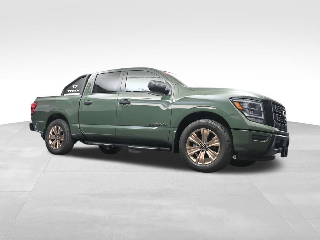 Used 2024 Nissan Titan SV w/ SV Bronze Edition Package RWD image 34