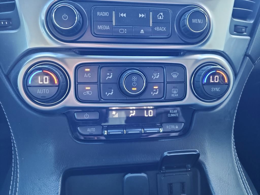 Used 2019 Chevrolet Tahoe LS w/ All-Season Package image 29