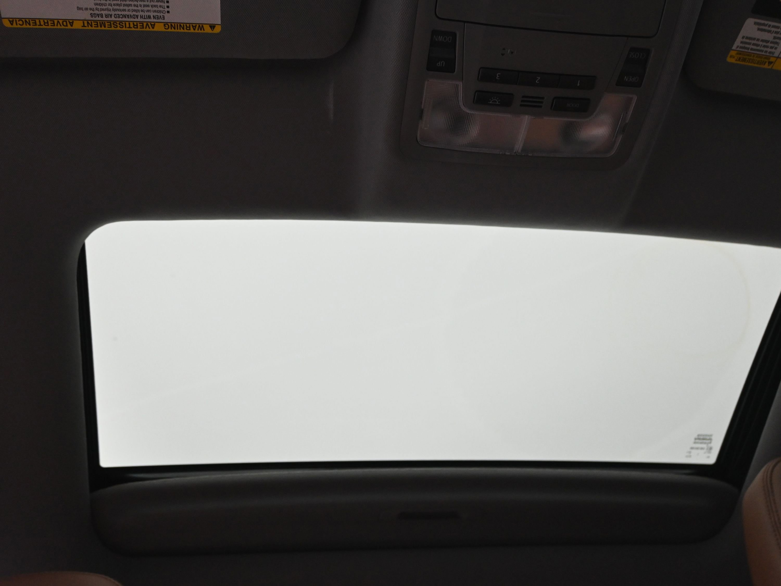 Used 2018 Toyota Highlander Limited w/ Protection Package #3 image 30