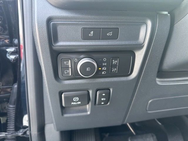 Used 2022 Ford Expedition Platinum image 8