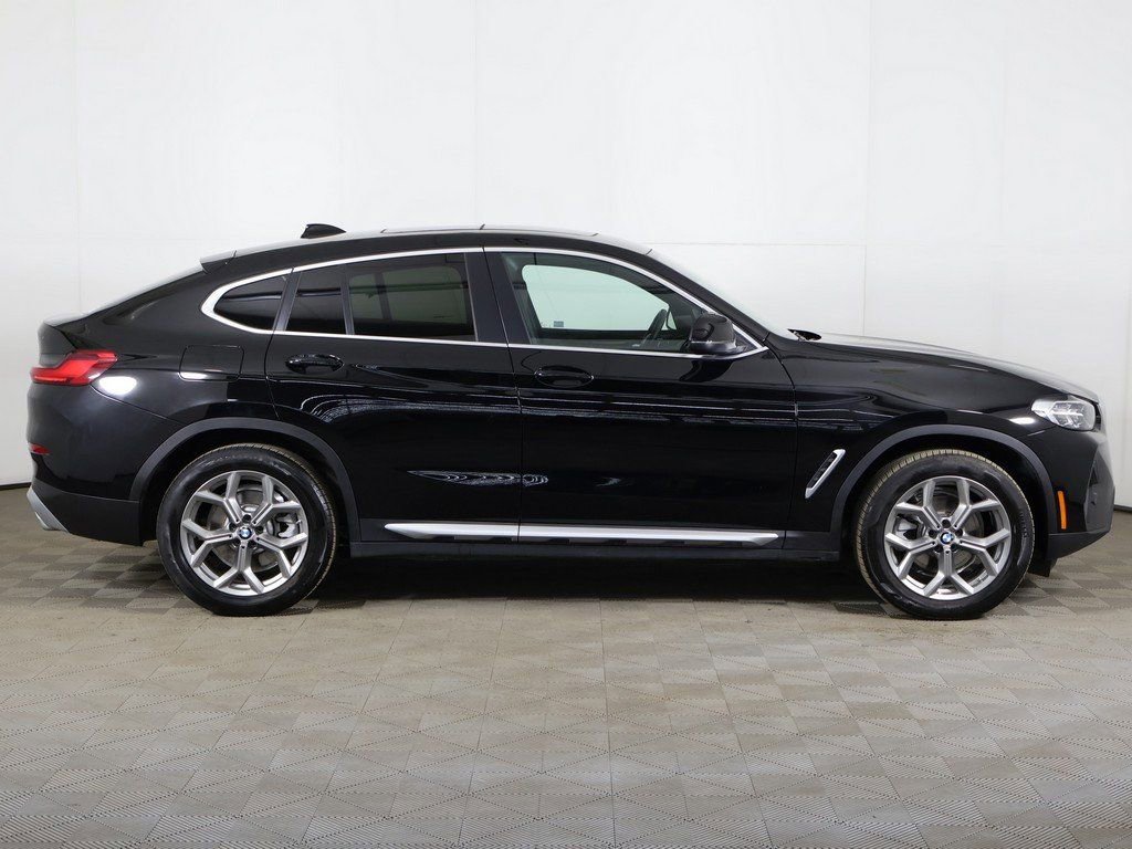 Used 2025 BMW X4 xDrive30i image 21