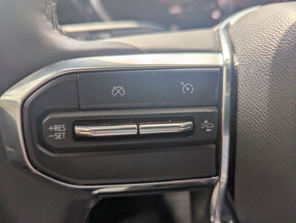 Used 2024 GMC Canyon Elevation w/ Convenience Package RWD image 31