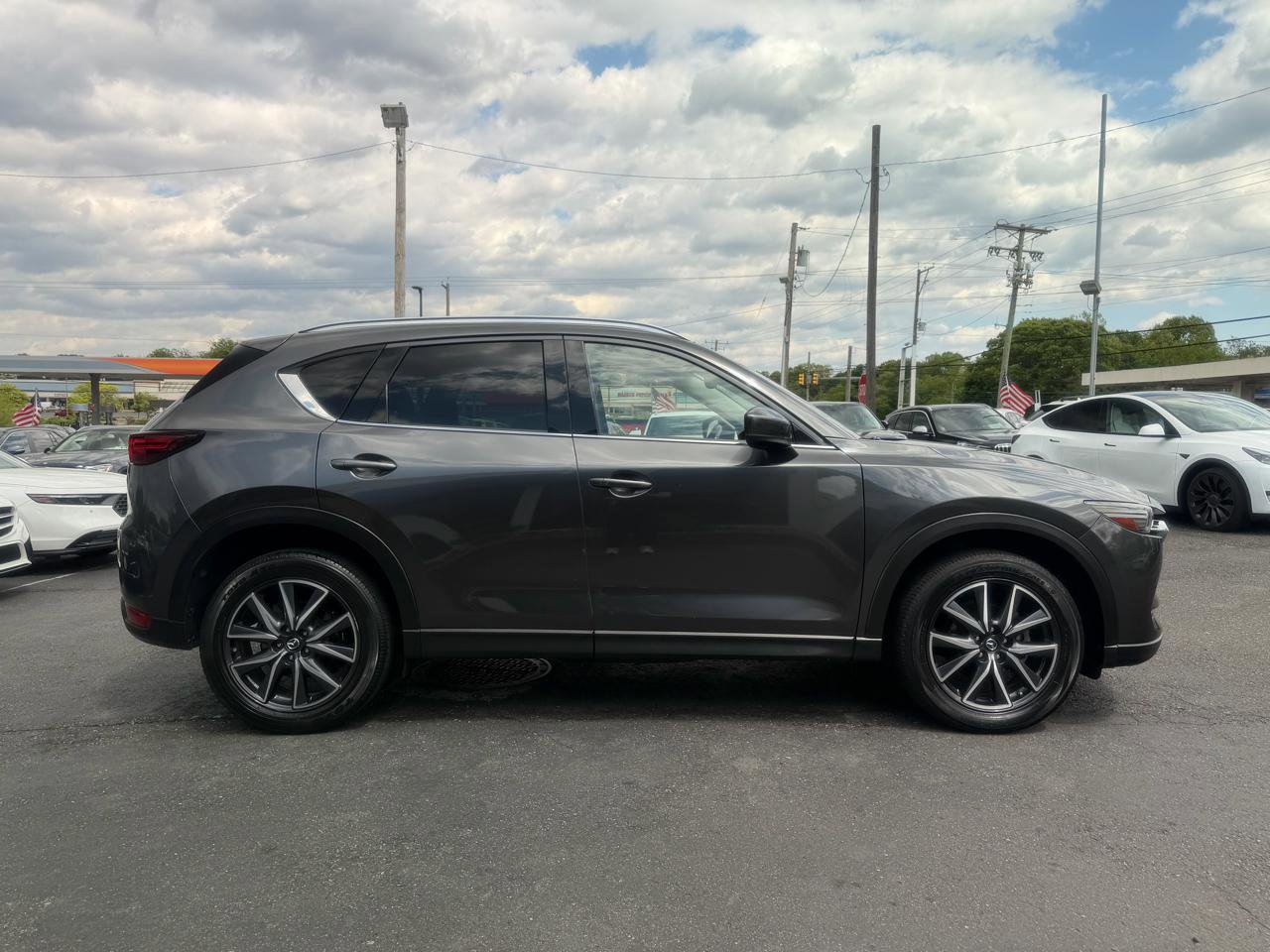 Used 2017 MAZDA CX-5 Grand Touring w/ Premium Package AWD/4WD image 4