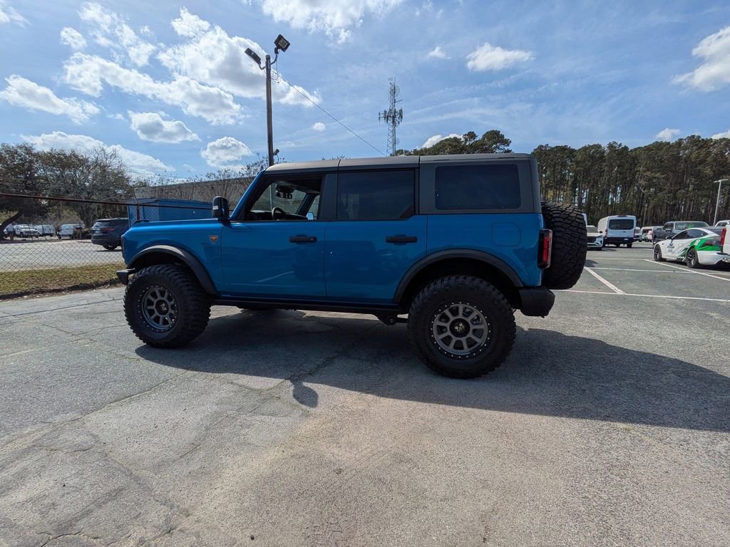 New 2025 Ford Bronco Badlands image 7