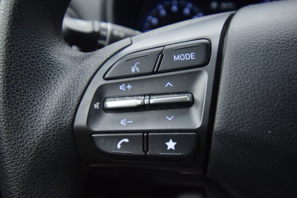 Used 2022 Hyundai Kona SEL AWD/4WD image 35