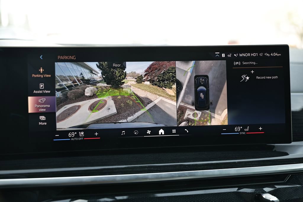 Certified 2024 BMW X5 xDrive40i w/ M Sport Package image 37