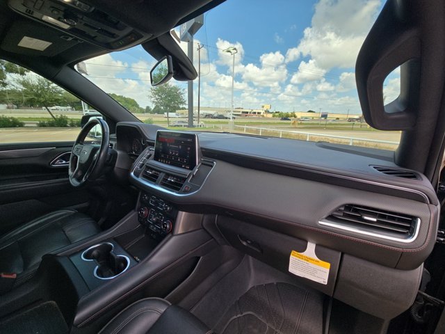 Used 2021 Chevrolet Tahoe RST w/ Luxury Package AWD/4WD image 21