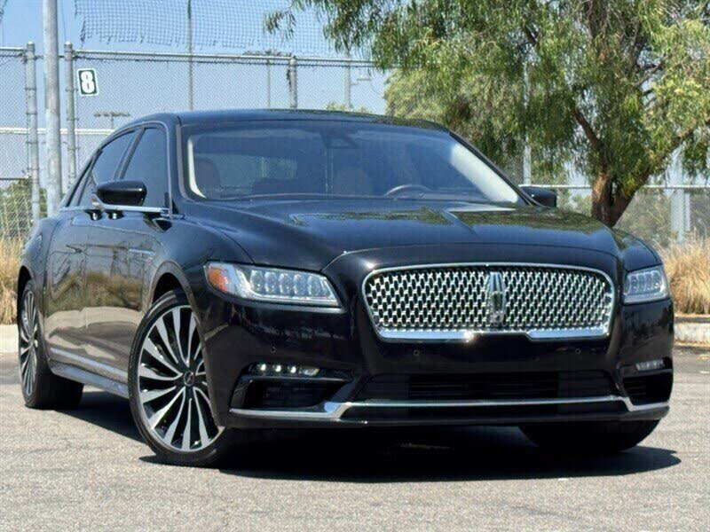 Used 2019 Lincoln Continental Black Label w/ Rear Seat Package image 3