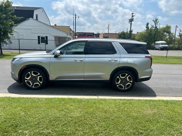 Used 2024 Hyundai Palisade Limited AWD/4WD image 29