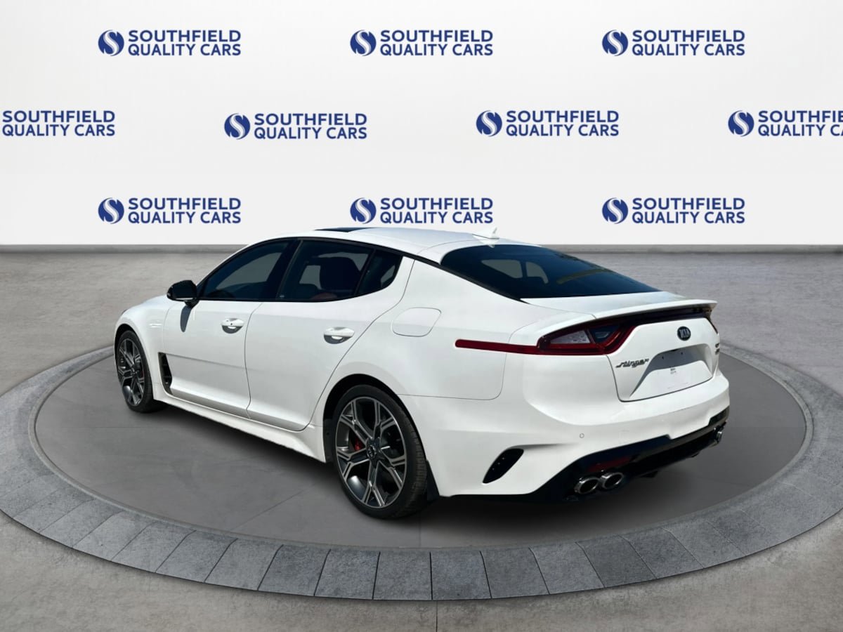 Used 2019 Kia Stinger GT2 AWD/4WD image 4