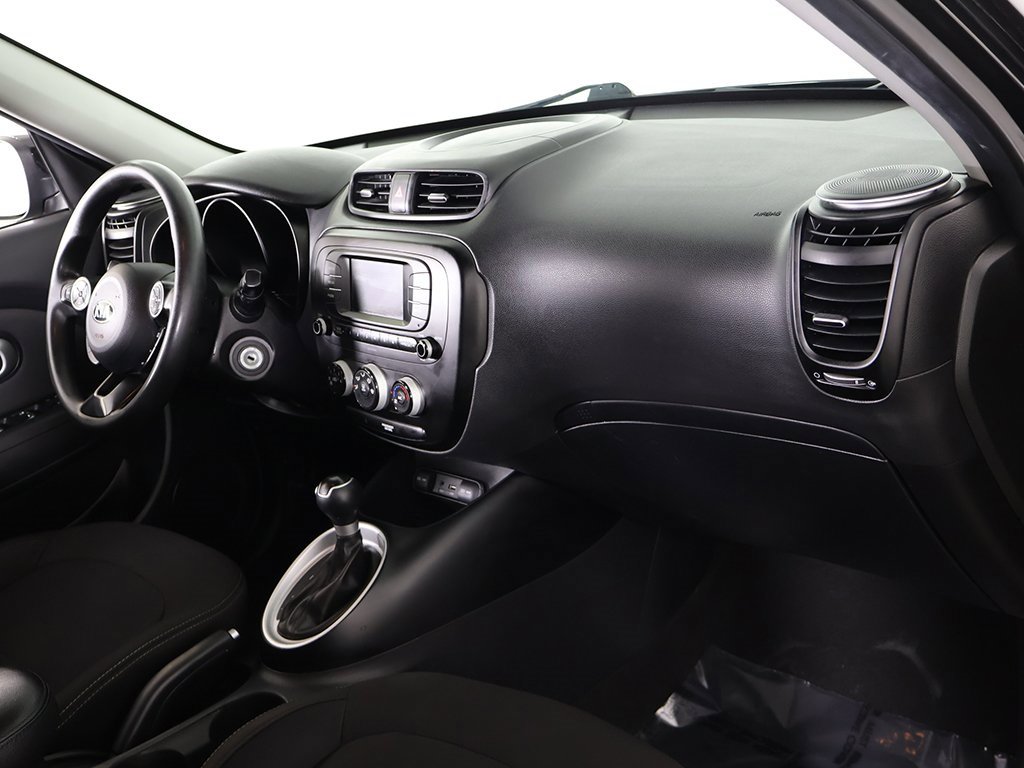 Used 2017 Kia Soul image 21