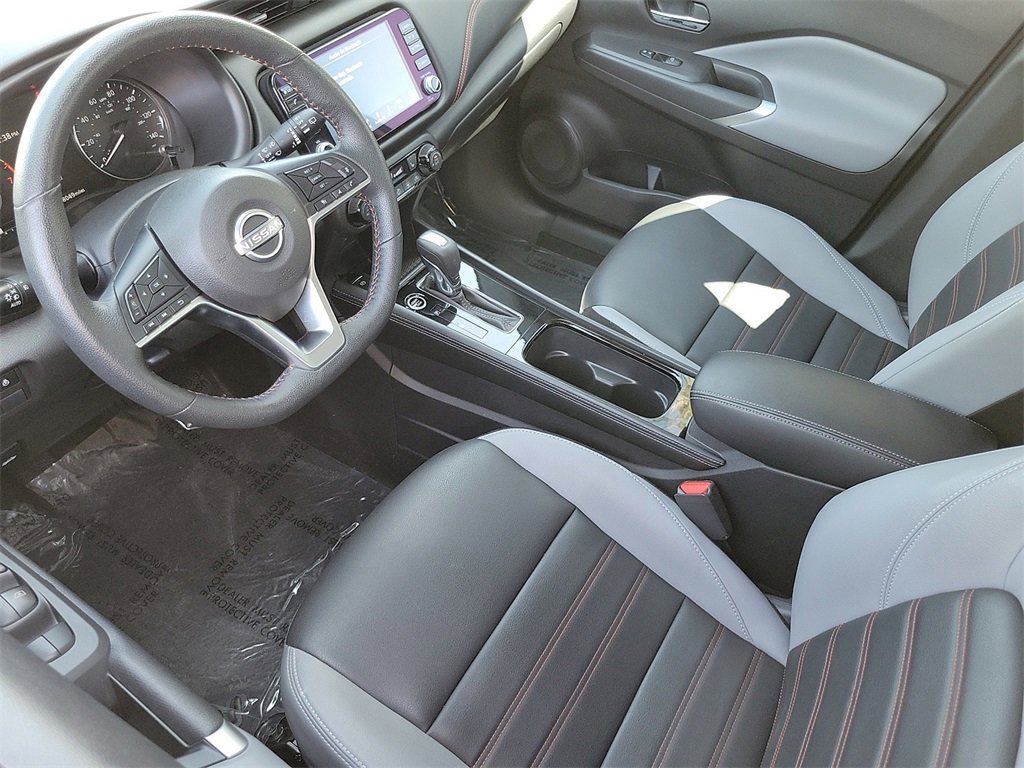 Certified 2023 Nissan Kicks SR w/ SR Premium Package image 4