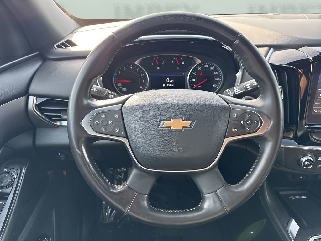 Used 2022 Chevrolet Traverse LT image 14