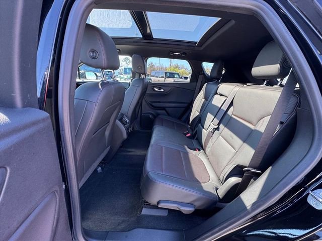 Used 2020 Chevrolet Blazer RS FWD image 11
