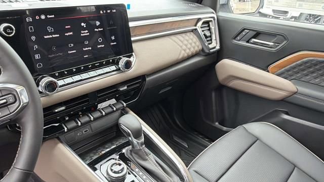 New 2026 GMC Canyon Denali AWD/4WD image 17