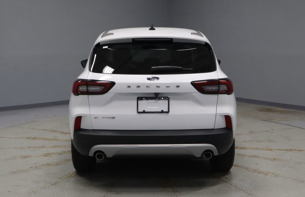 Used 2023 Ford Escape Active FWD image 9