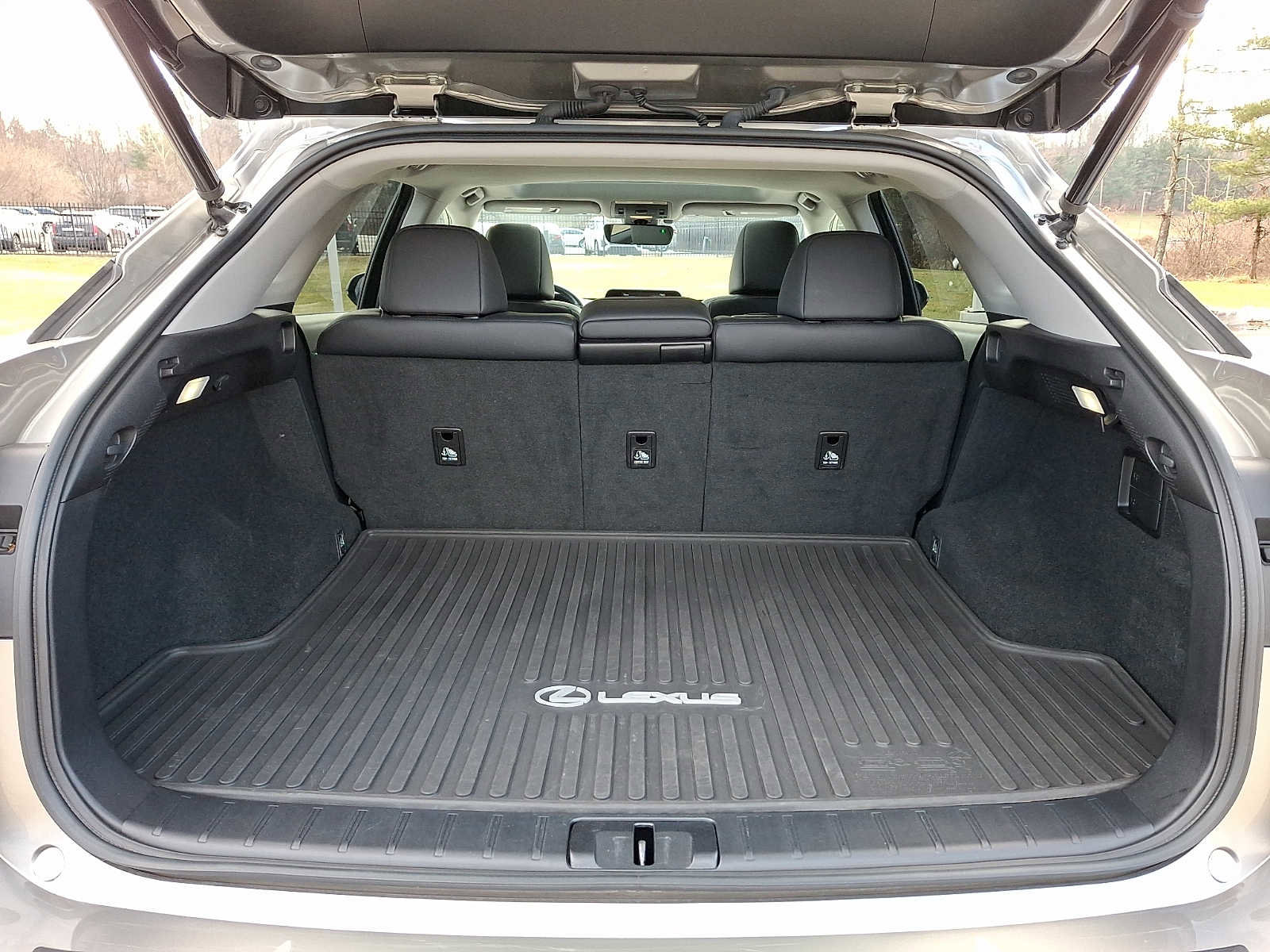 Used 2020 Lexus RX 350 AWD w/ Premium Package image 24