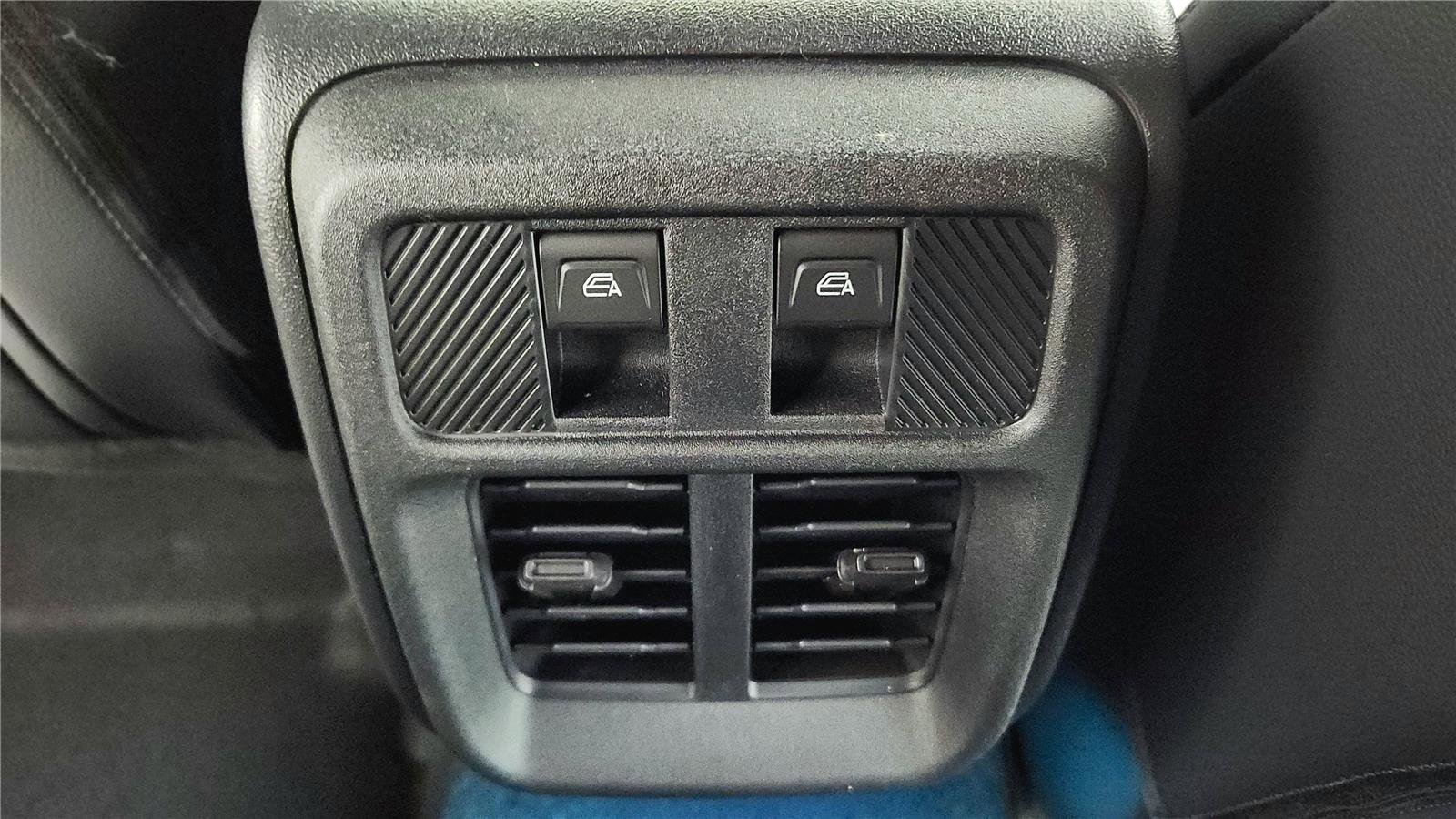 New 2026 Ford Bronco Outer Banks image 21