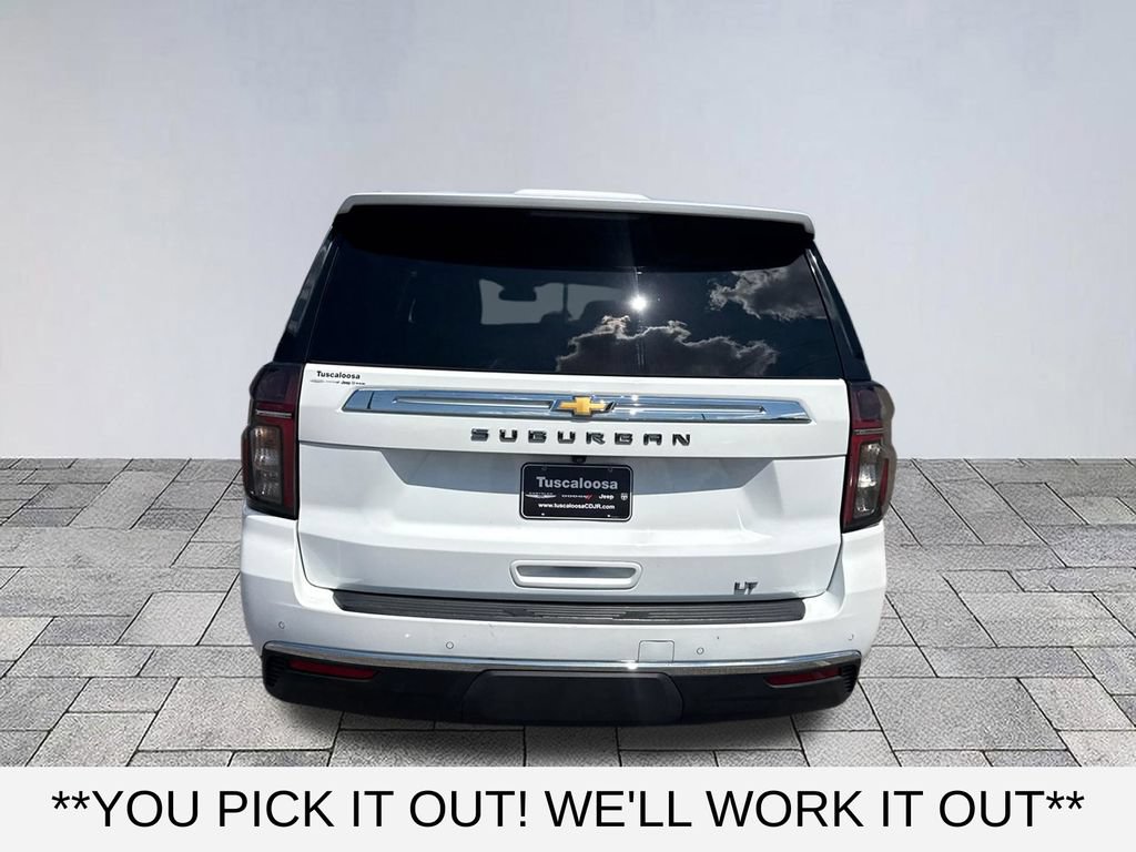 Used 2024 Chevrolet Suburban LT RWD image 6