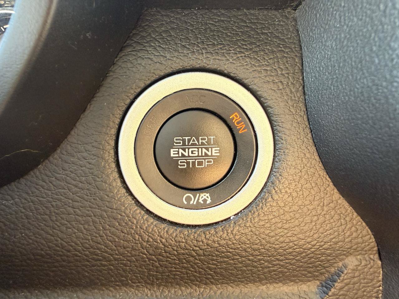 Used 2019 RAM 1500 Big Horn AWD/4WD image 18
