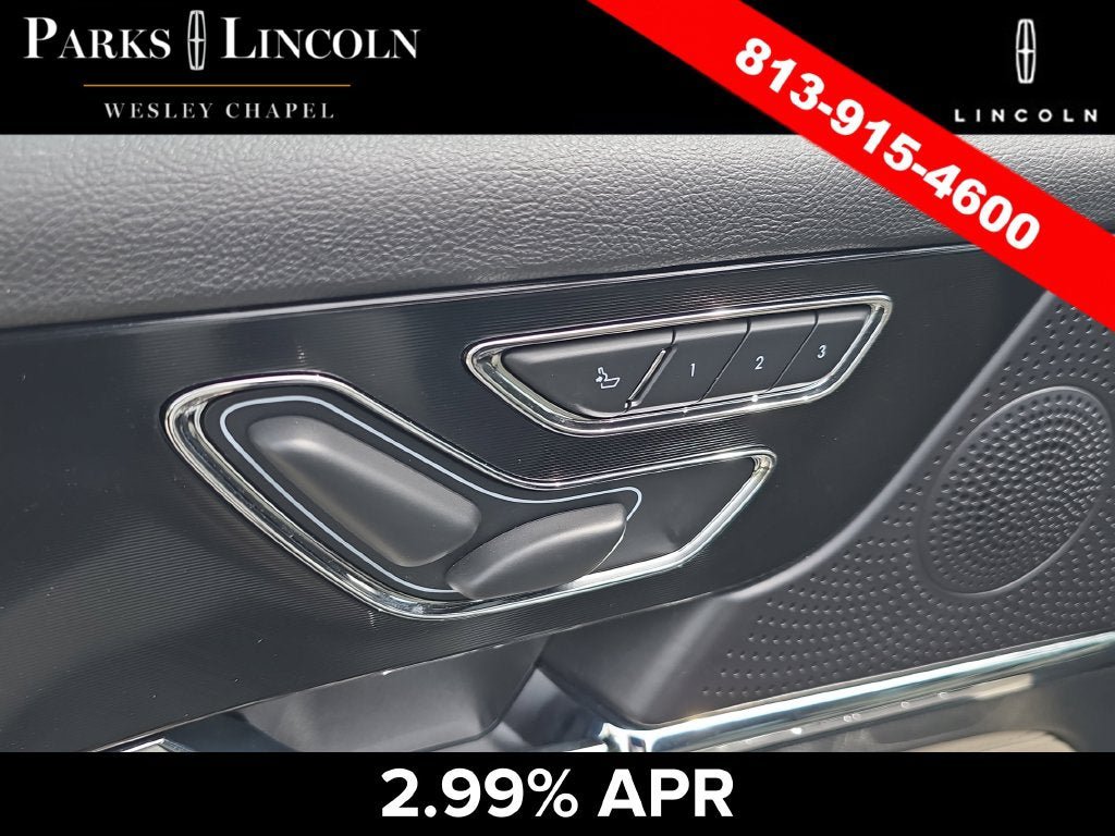 Certified 2025 Lincoln Corsair FWD image 17