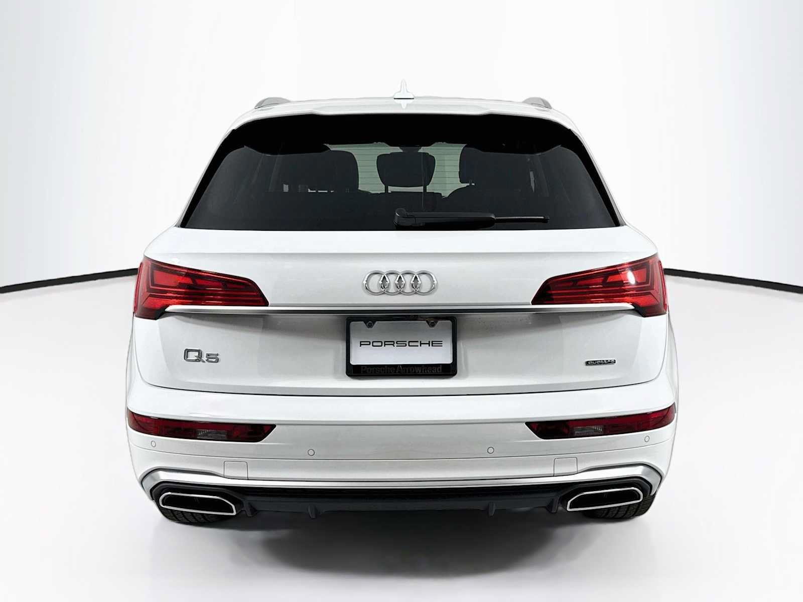Used 2023 Audi Q5 2.0T Premium Plus w/ Premium Plus Package AWD/4WD image 10