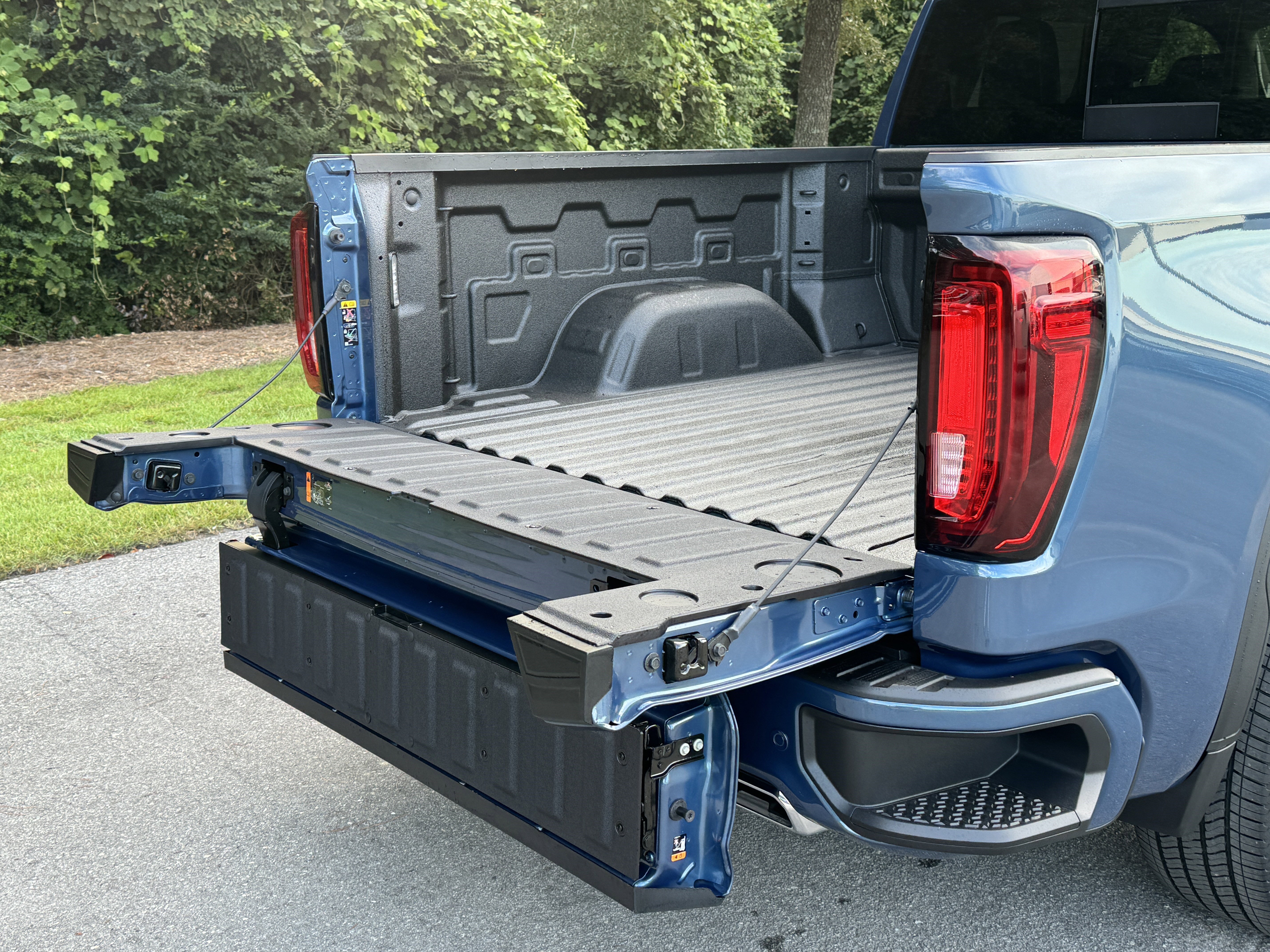 New 2026 GMC Sierra 1500 Denali w/ Denali Reserve Package image 11