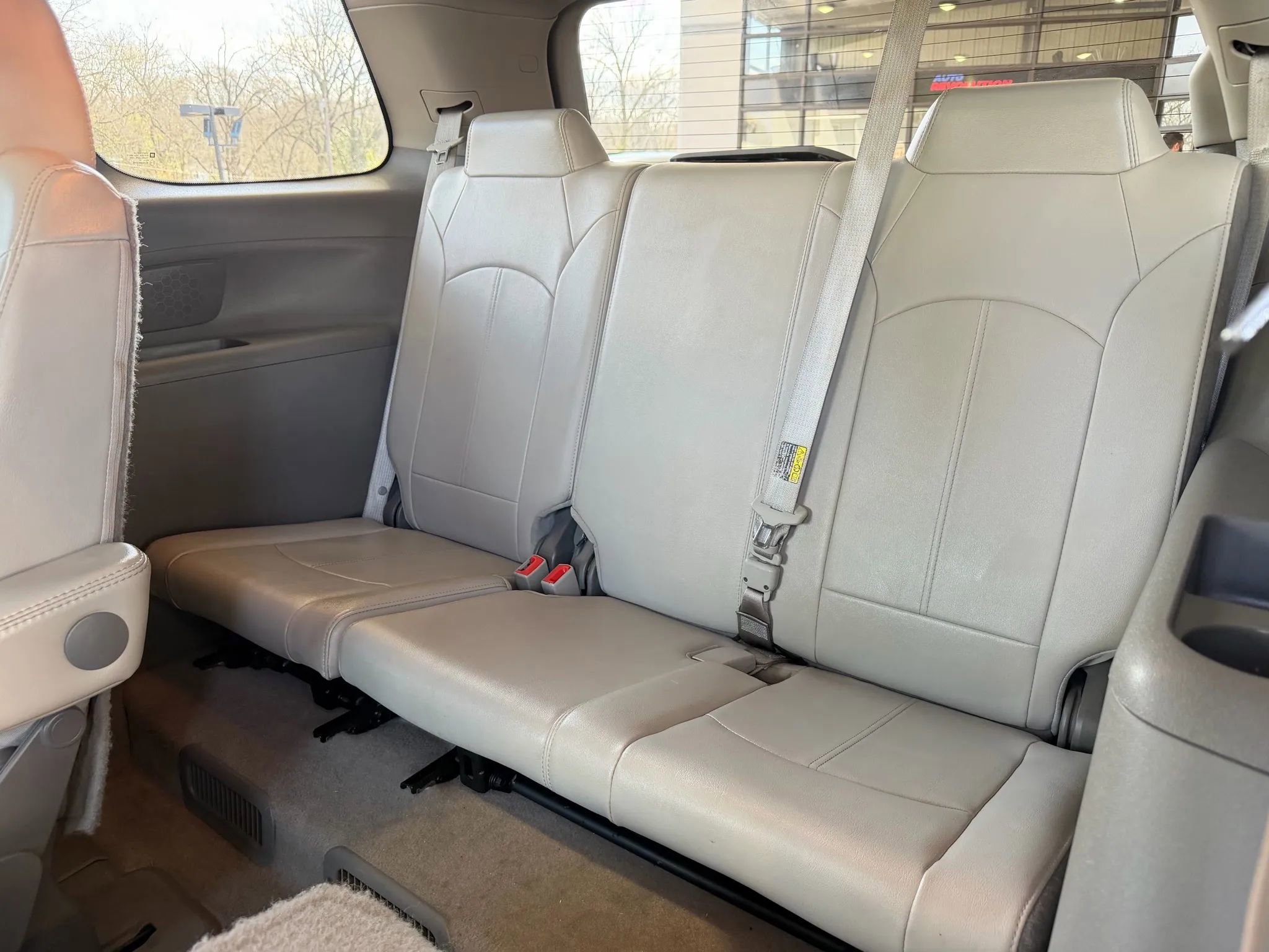 Used 2016 GMC Acadia SLT image 20