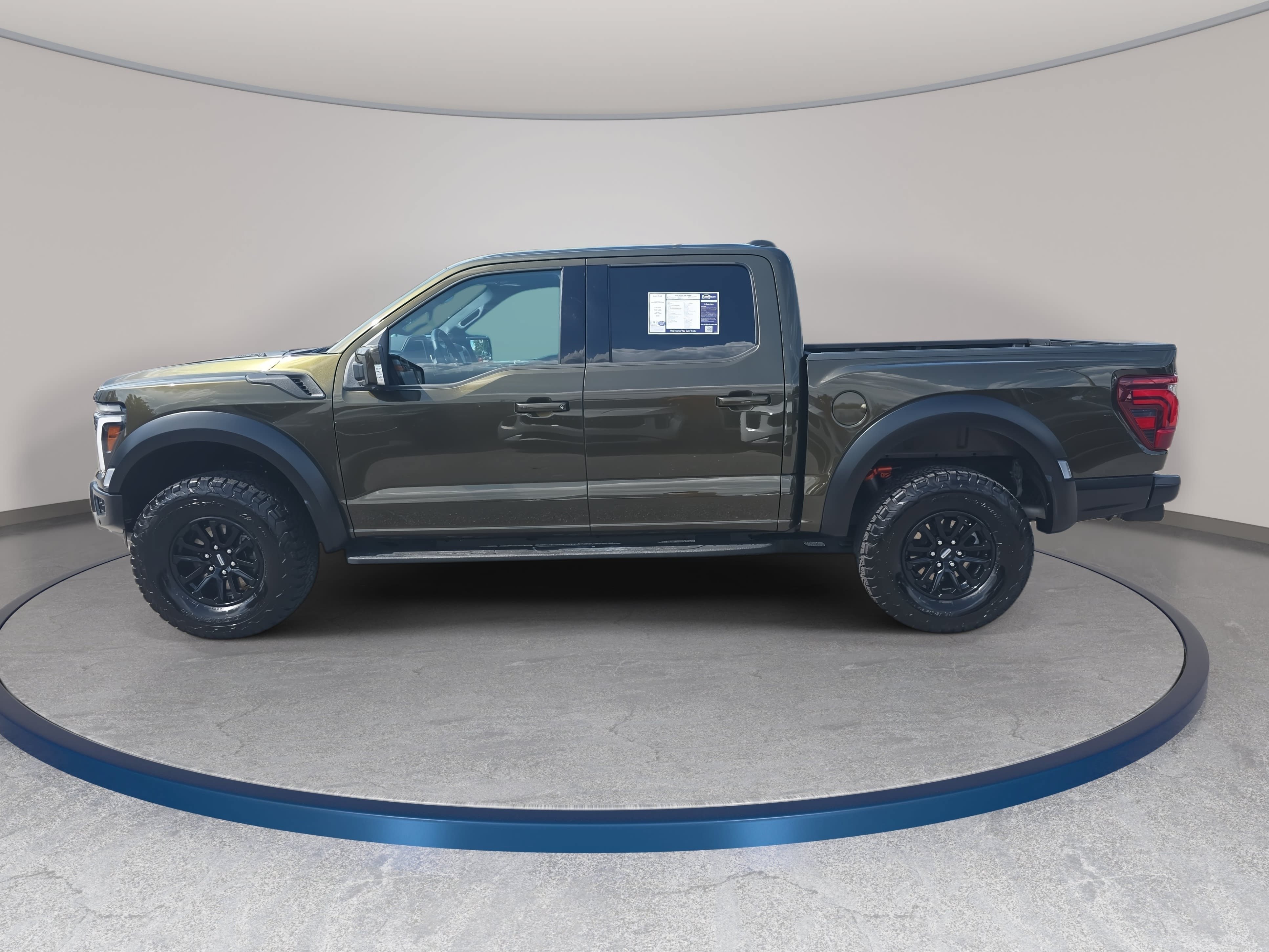 Used 2025 Ford F150 Raptor AWD/4WD image 8
