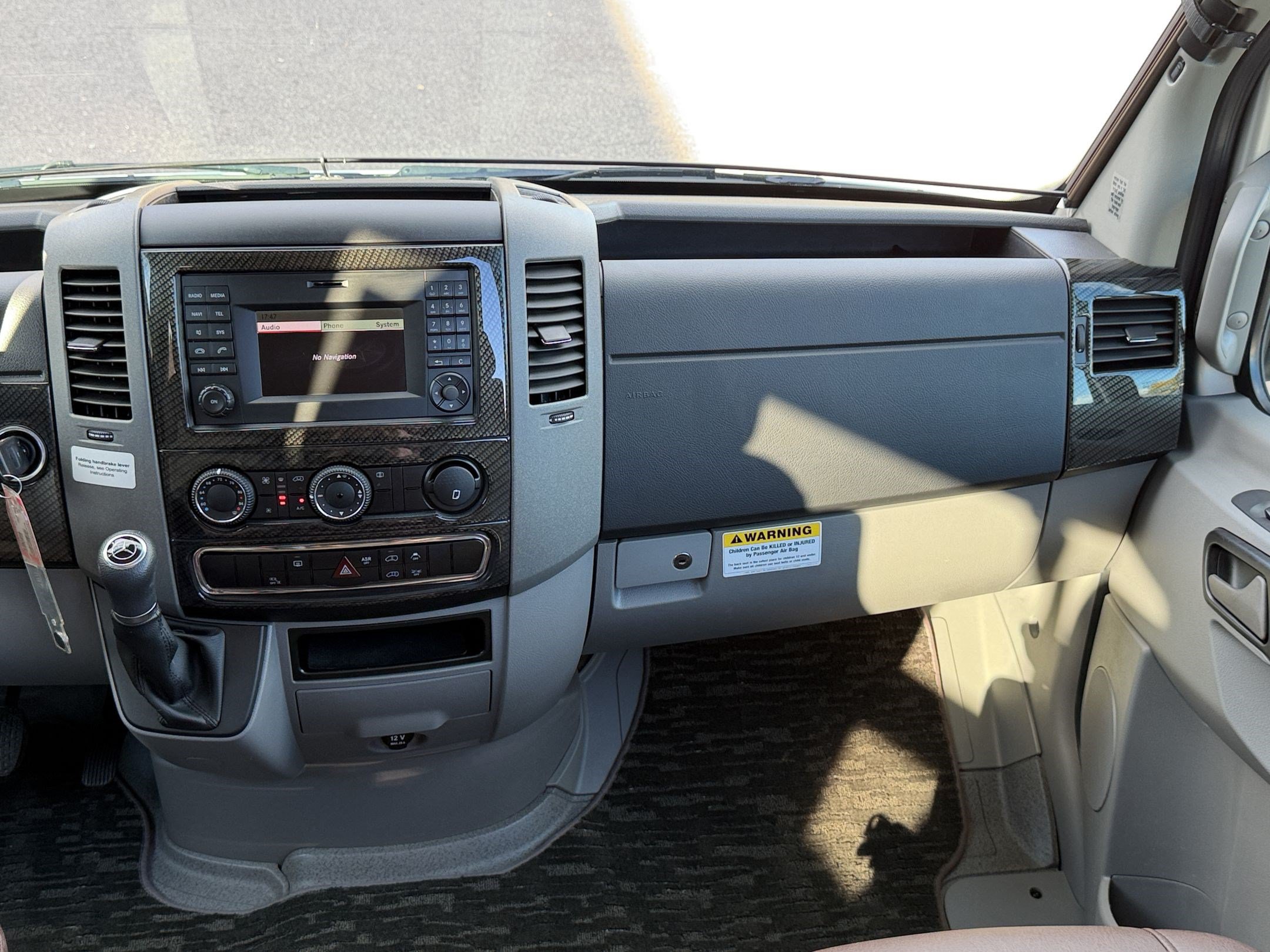 Used 2018 Mercedes-Benz Sprinter 3500 image 28
