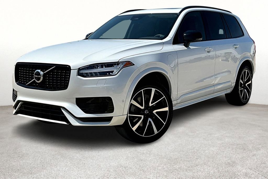 Certified 2023 Volvo XC90 T8 Plus w/ Protection Package Premier image 15