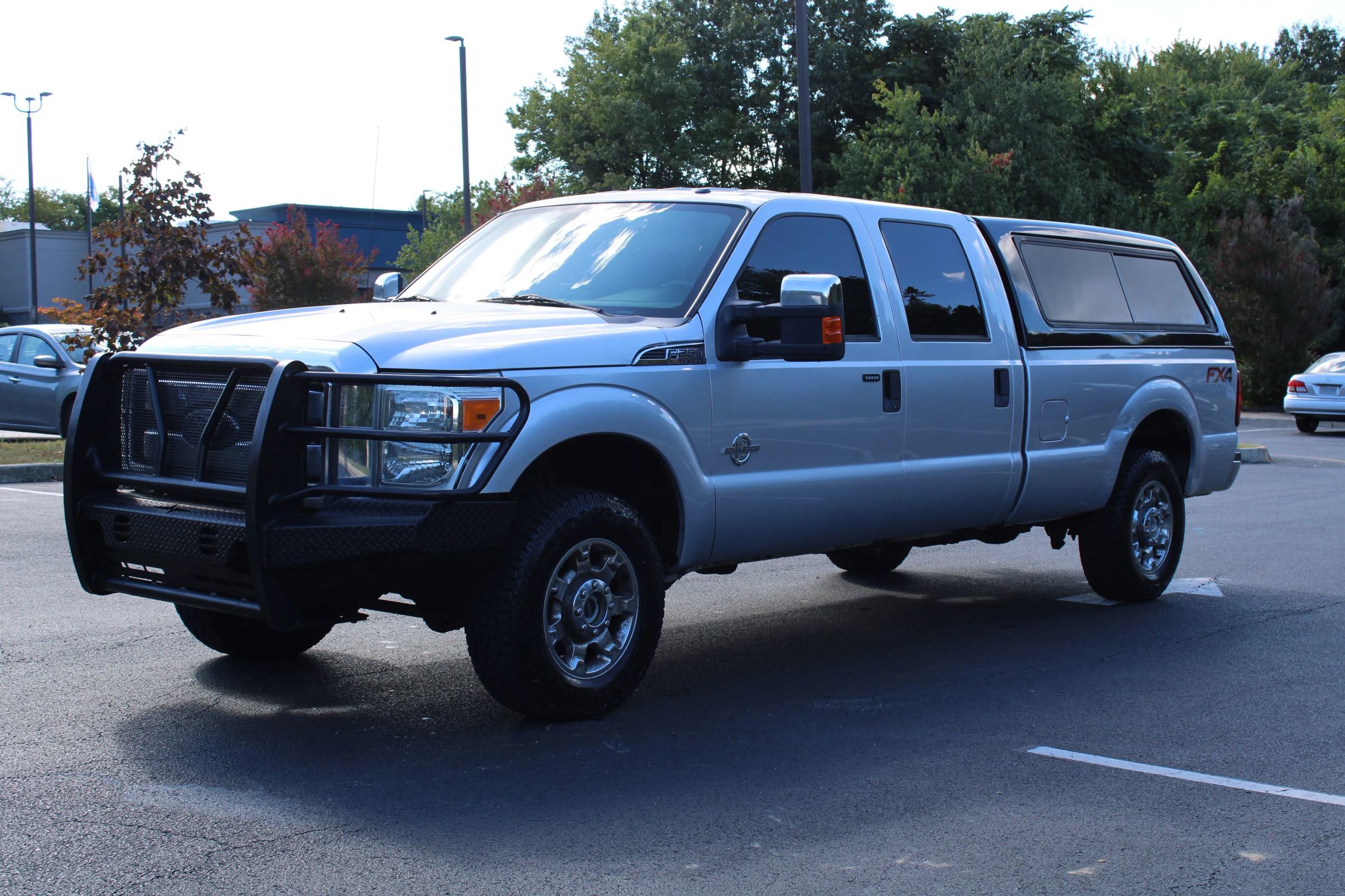 Used 2014 Ford F250 XLT w/ XLT Premium Package image 3
