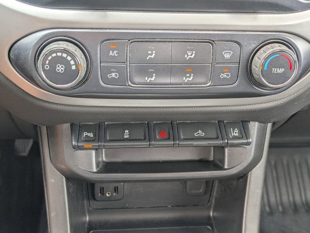 Used 2021 Chevrolet Colorado LT w/ Fleet Safety Package image 24