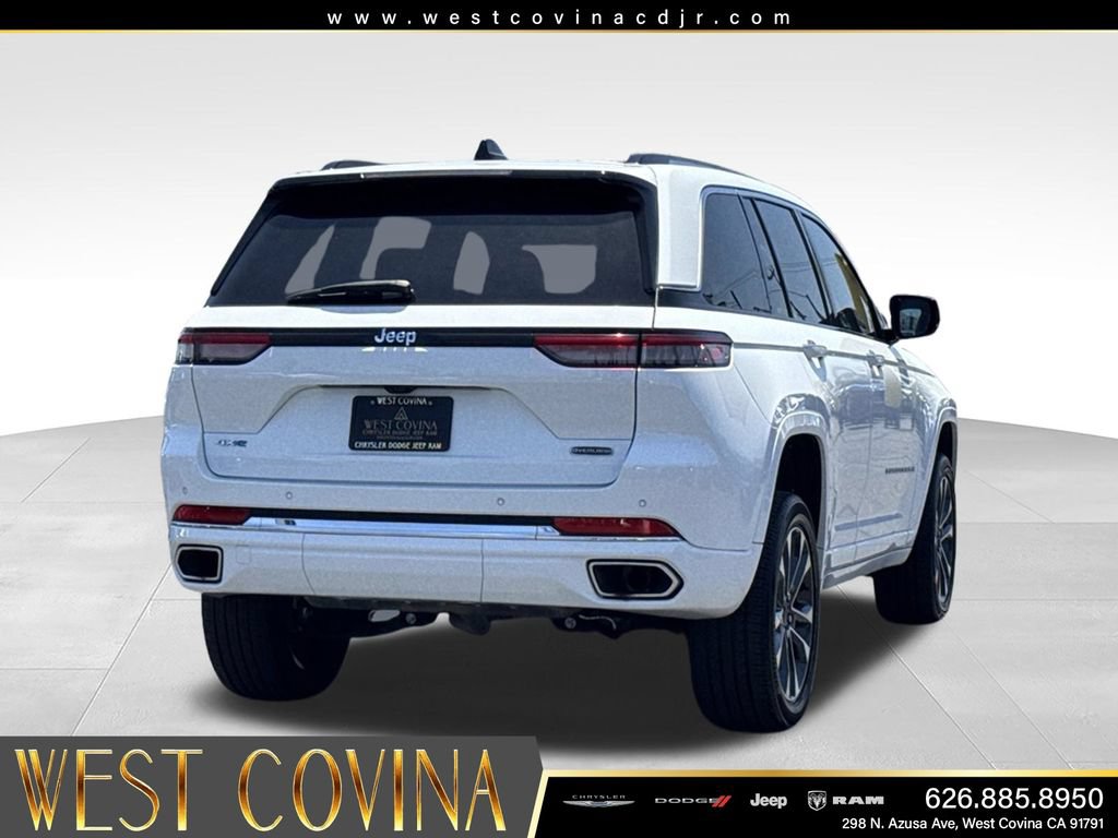 Used 2023 Jeep Grand Cherokee Overland AWD/4WD image 10