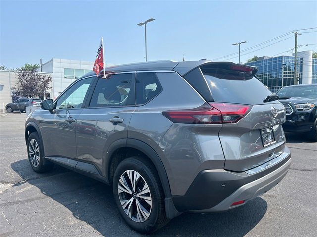 Certified 2022 Nissan Rogue SV w/ SV Premium Package image 4