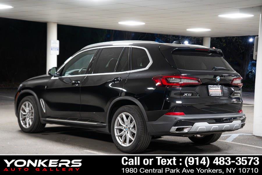 Used 2023 BMW X5 xDrive40i w/ Premium Package image 43